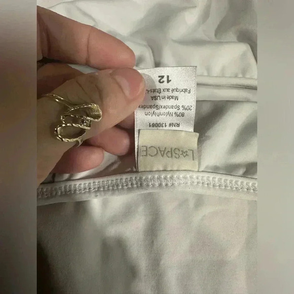 LSPACE L Space Fireside Halter One-Piece Swimsuit GUC SIZE 12 - Picture 4 of 4